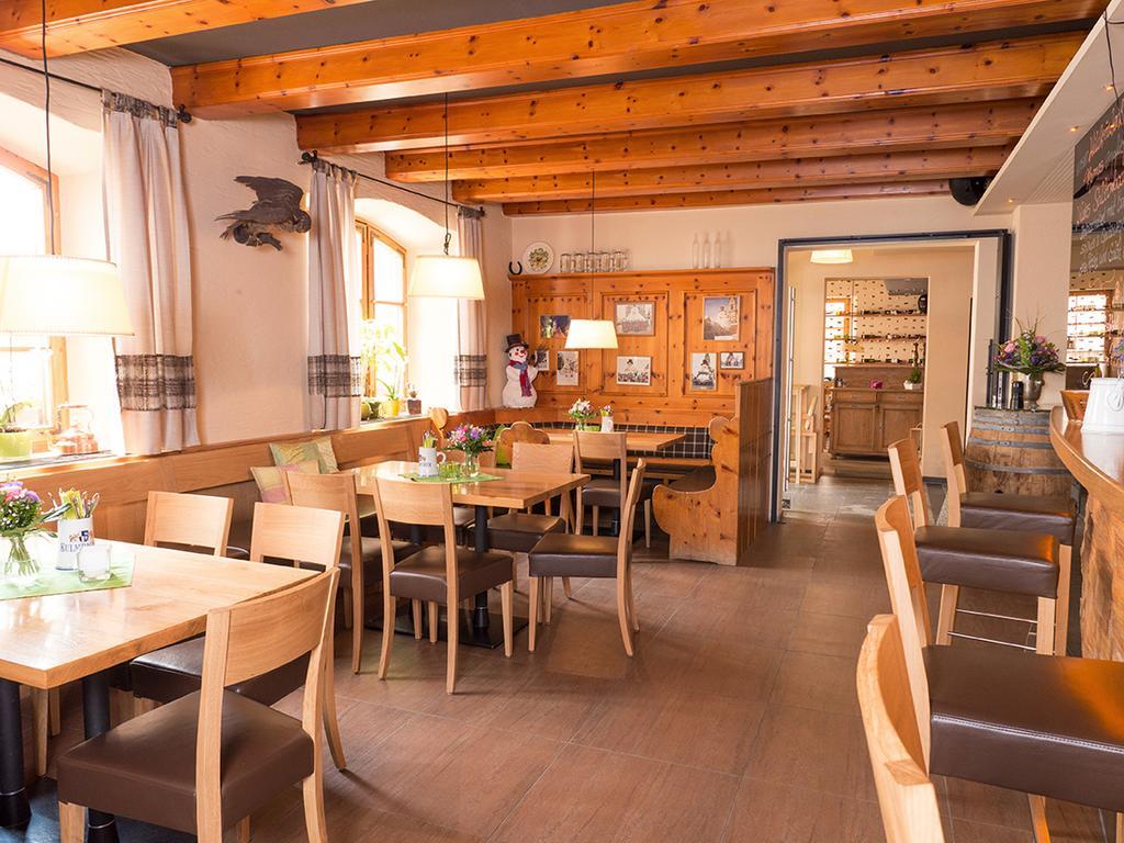 Gasthof Deutscher Adler Und Hotel Puchtler Bischofsgruen Ngoại thất bức ảnh