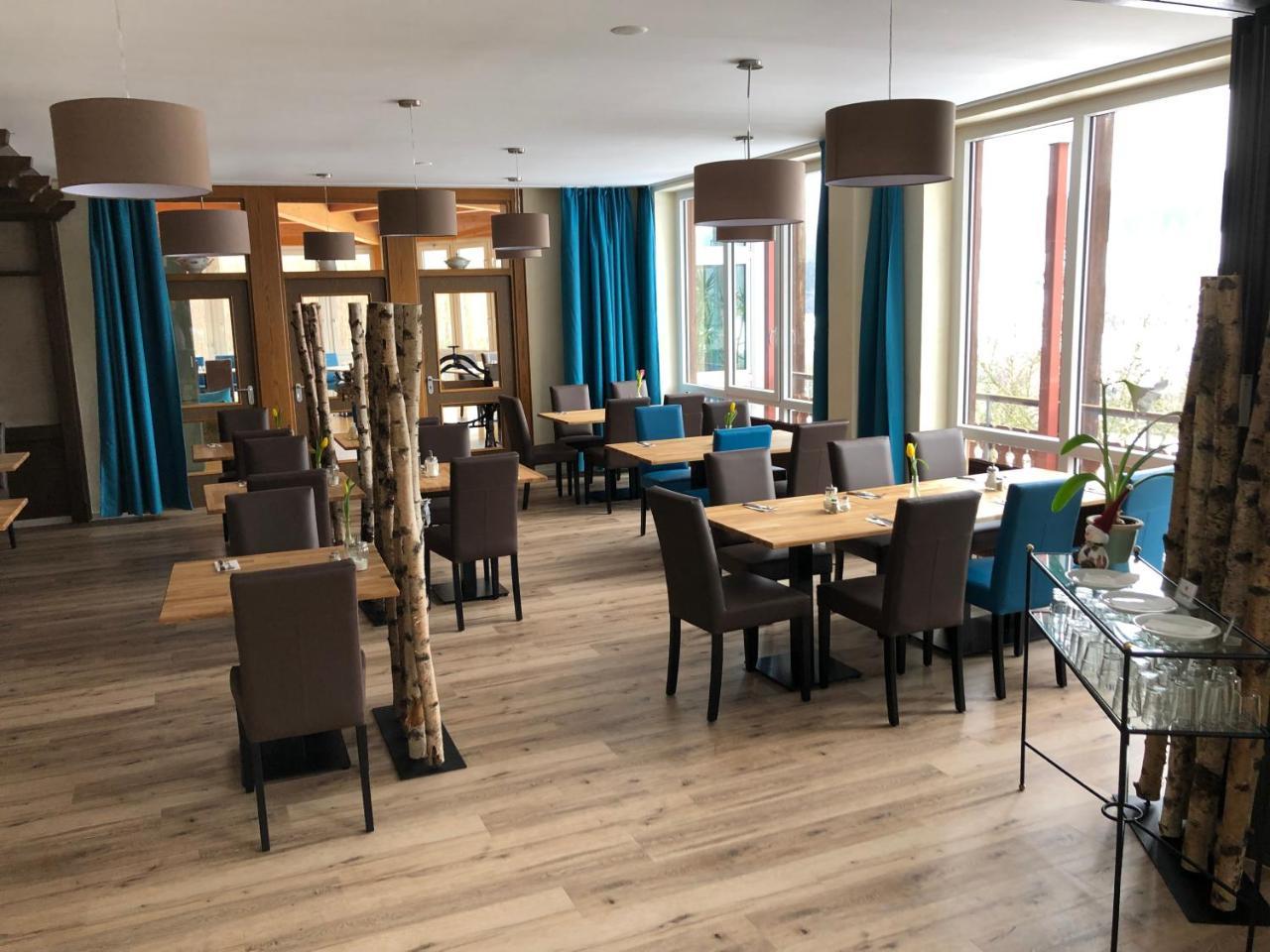 Gasthof Deutscher Adler Und Hotel Puchtler Bischofsgruen Ngoại thất bức ảnh